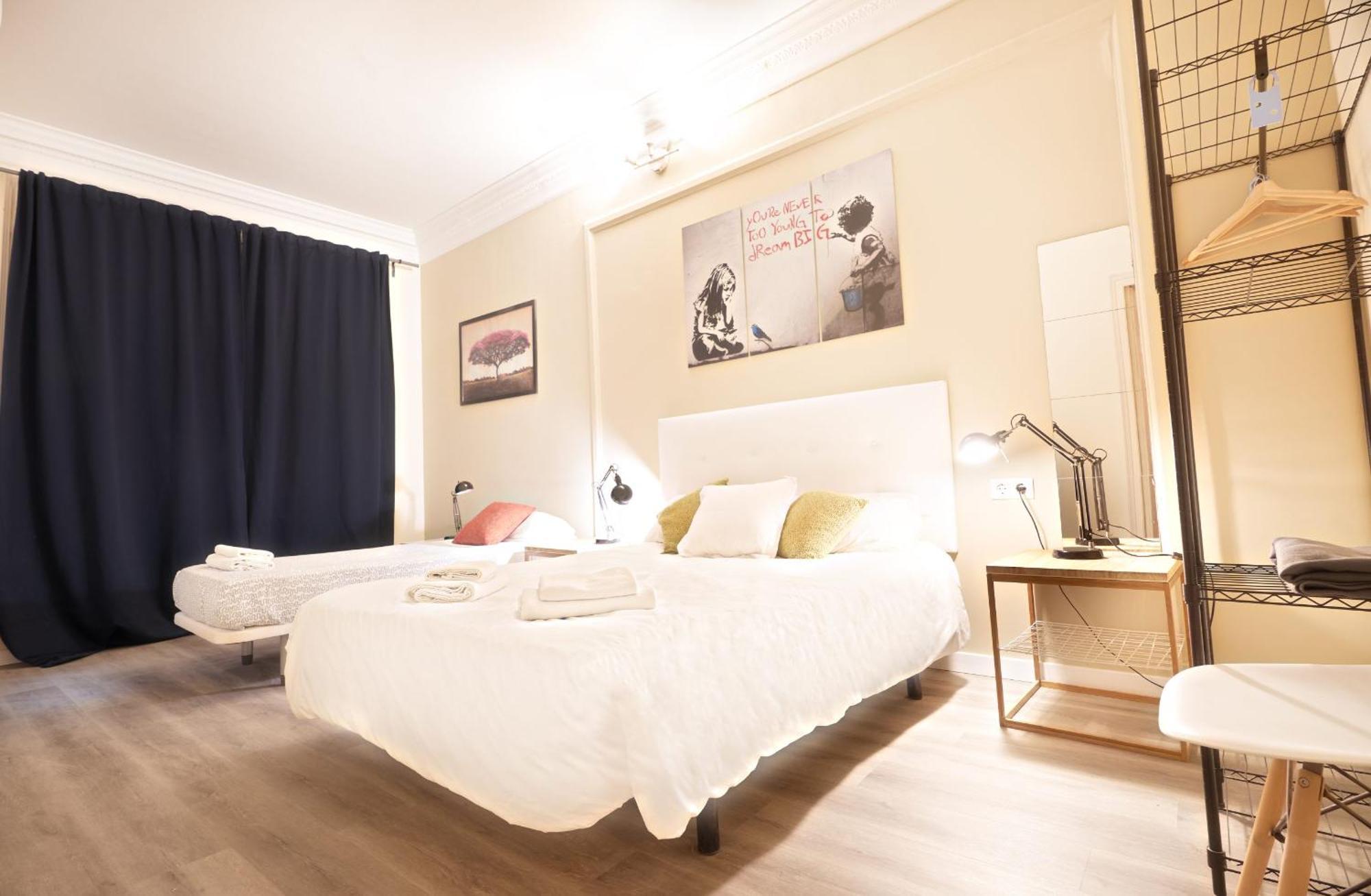 Wow Hostel ברצלונה מראה חיצוני תמונה